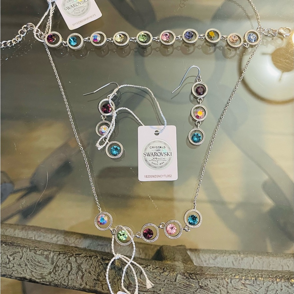 Swarovski Crystal necklace, bracelet and  earring set